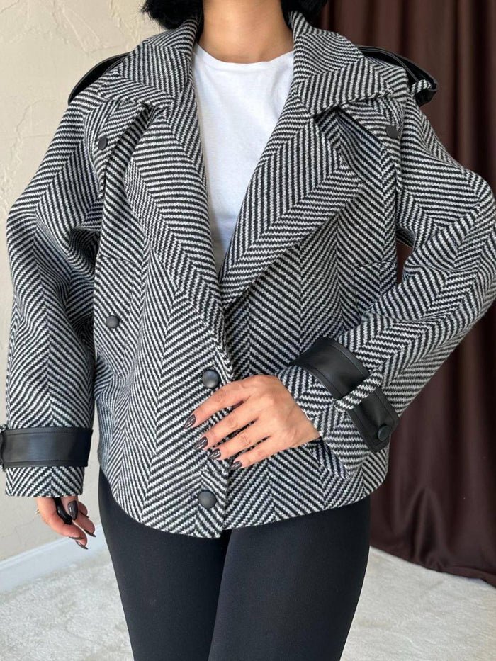 Herringbone Patterned Blazer - Image 3